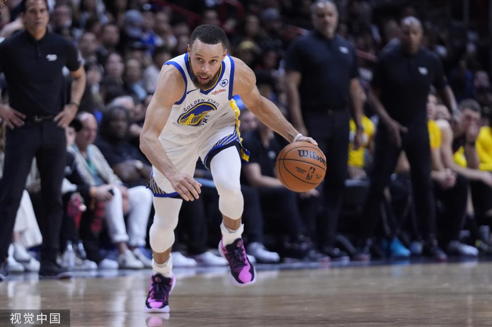 与8次助攻 与8次助攻