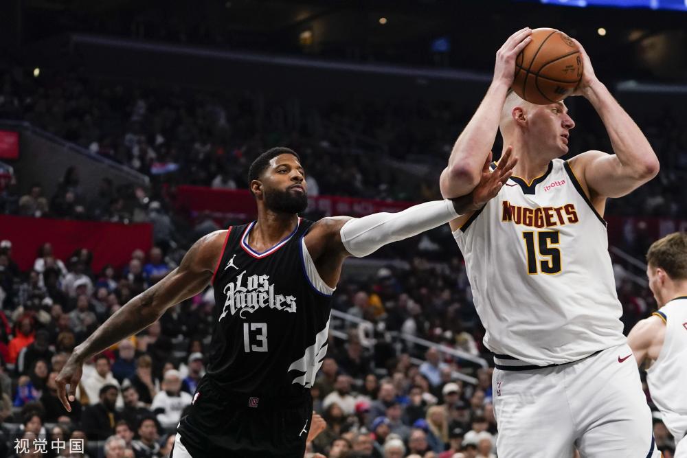 中国队更凭 中国队更凭