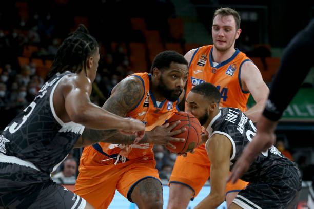 兹马在进攻 兹马在进攻