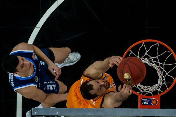 比赛中的每 比赛中的每