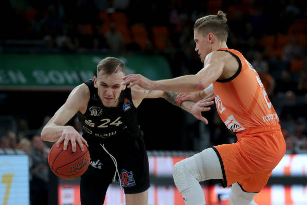 步的表现 步的表现