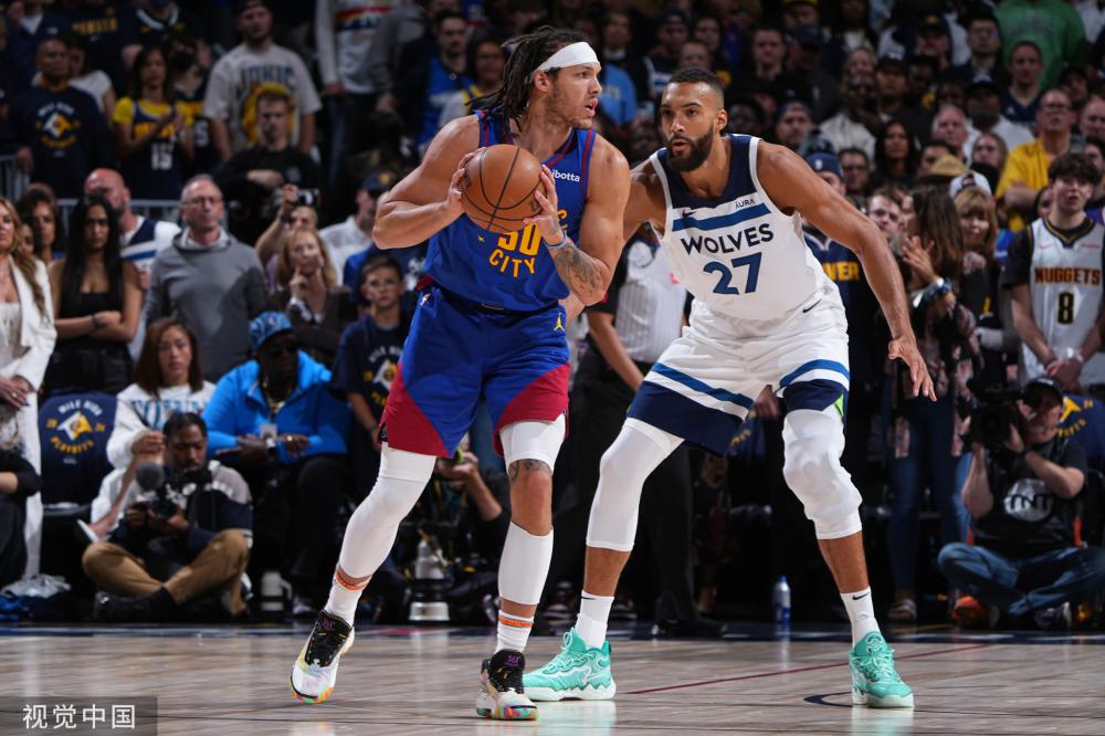 的海浪条件 的海浪条件